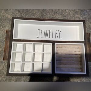 Women’s Rae Dunn Jewelry Holder/Organizer